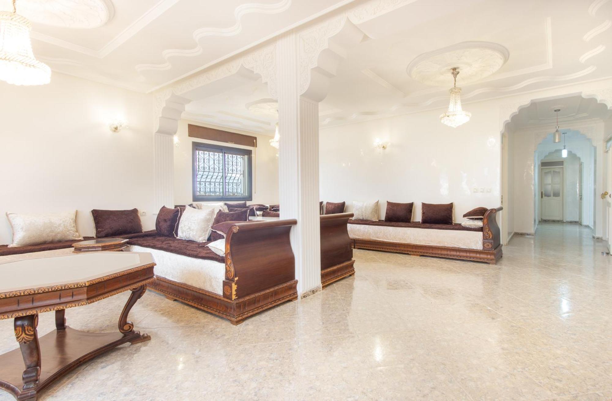 Appartements Calmes Et Spacieux Tétouan Exterior foto